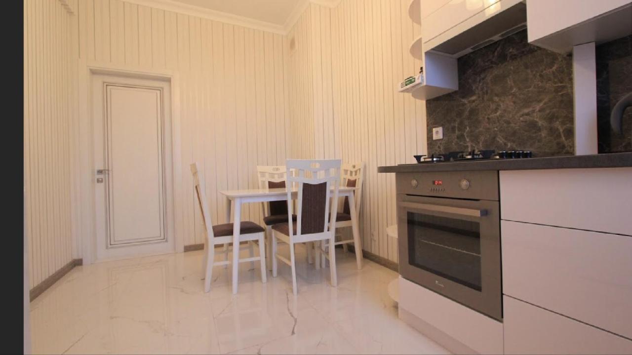 Luxury Exclusive Apartments Skyhouse Exfactor Кишинёв Экстерьер фото